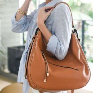 Malibu Skye: Lianne Top Zip Hobo Vegan Leather Shoulder‎ Bag NWOT